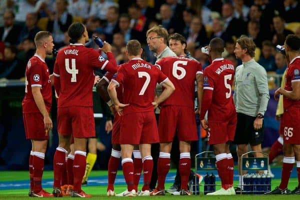 KIEV, UKRAINE - Saturday, May 26, 2018: Liverpool's manager J¸rgen Klopp speaks to his players during the UEFA Champions League Final match between Real Madrid CF and Liverpool FC at the NSC Olimpiyskiy. (Pic by Peter Powell/Propaganda)