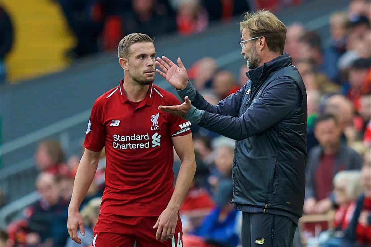 LIVERPOOL, ENGLAND - Saturday, September 22, 2018: Liverpool's manager Jürgen Klopp issues instructions to captain Jordan Henderson during the FA Premier League match between Liverpool FC and Southampton FC at Anfield. (Pic by Jon Super/Propaganda)