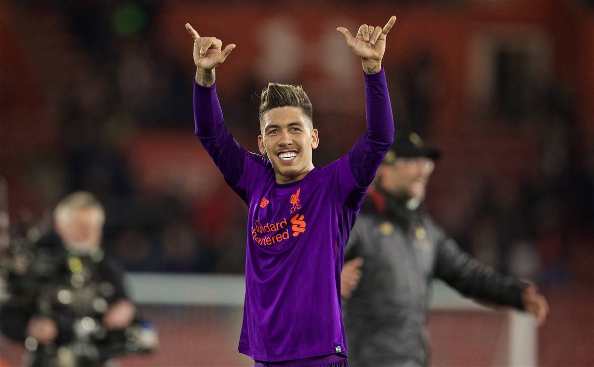 SOUTHAMPTON, ENGLAND - Friday, April 5, 2019: Liverpool's Roberto Firmino celebrates 3-1 victory over Southampton after the FA Premier League match between Southampton FC and Liverpool FC at the St. Mary's Stadium. (Pic by David Rawcliffe/Propaganda)