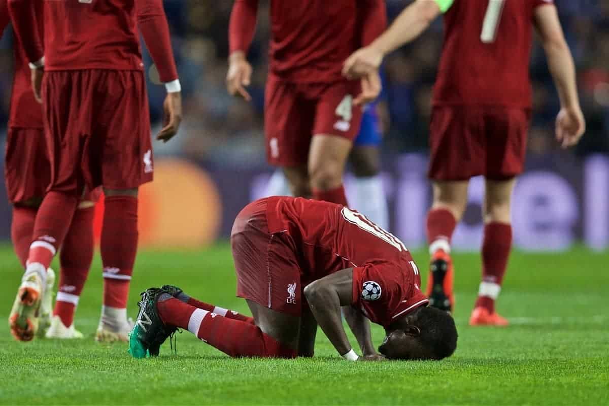 PORTO, PORTUGAL - Wednesday, April 17, 2019: Liverpool's Sadio Mane kneels to pray as he celebrates scoring the first goal during the UEFA Champions League Quarter-Final 2nd Leg match between FC Porto and Liverpool FC at Est·dio do Drag„o. (Pic by David Rawcliffe/Propaganda)