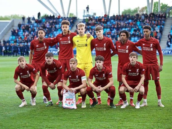 MANCHESTER, ENGLAND - Thursday, April 25, 2019: Liverpool players line-up for a team group photograph before the FA Youth Cup Final match between Manchester City FC and Liverpool FC at the Academy Stadium. (Pic by David Rawcliffe/Propaganda)