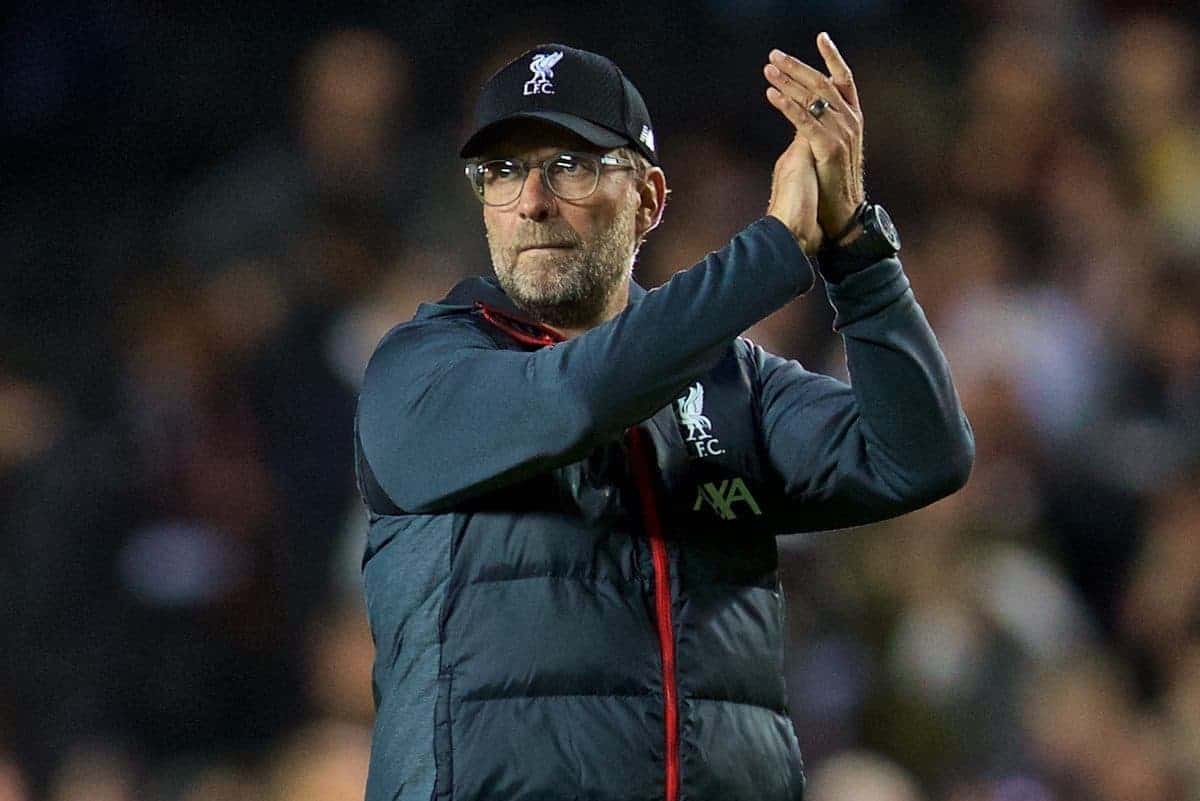 MILTON KEYNES, ENGLAND - Wednesday, September 25, 2019: Liverpool's manager Jürgen Klopp applauds the travelling supporters after the Football League Cup 3rd Round match between MK Dons FC and Liverpool FC at Stadium MK. Liverpool won 2-0. (Pic by David Rawcliffe/Propaganda)