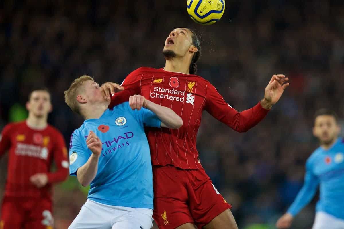 LIVERPOOL, ENGLAND - Sunday, November 10, 2019: Liverpool's Virgil van Dijk (R) challenges for a header with Manchester City's Kevin De Bruyne during the FA Premier League match between Liverpool FC and Manchester City FC at Anfield. (Pic by David Rawcliffe/Propaganda)