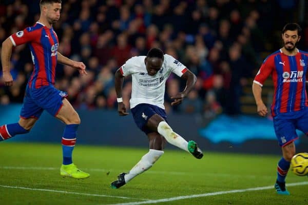 LONDON, ENGLAND - Saturday, November 23, 2019: Liverpool's Sadio Mané shoots at goal during the FA Premier League match between Crystal Palace and Liverpool FC at Selhurst Park. (Pic by David Rawcliffe/Propaganda)