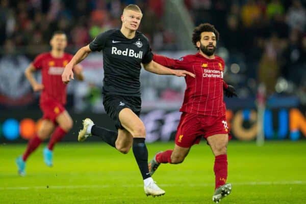 SALZBURG, AUSTRIA - Tuesday, December 10, 2019: FC Salzburg's Erling Braut Haaland (L) and Liverpool's Mohamed Salah during the final UEFA Champions League Group E match between FC Salzburg and Liverpool FC at the Red Bull Arena. (Pic by David Rawcliffe/Propaganda)