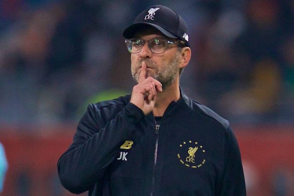 DOHA, QATAR - Saturday, December 21, 2019: Liverpool's manager Jürgen Klopp reacts during the FIFA Club World Cup Qatar 2019 Final match between CR Flamengo and Liverpool FC at the Khalifa Stadium. (Pic by David Rawcliffe/Propaganda)