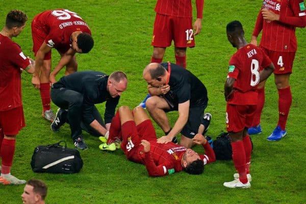 DOHA, QATAR - Saturday, December 21, 2019: Liverpool's Alex Oxlade-Chamberlain is treated during the FIFA Club World Cup Qatar 2019 Final match between CR Flamengo and Liverpool FC at the Khalifa Stadium. (Pic by Peter Powell/Propaganda)