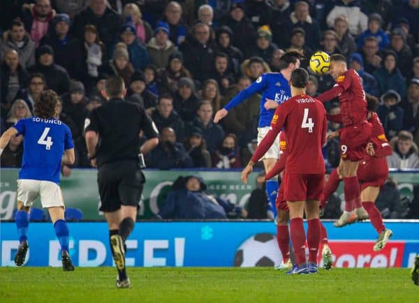 LEICESTER, ENGLAND - Thursday, December 26, 2019: Liverpool's Roberto Firmino scores the first goal during the FA Premier League match between Leicester City FC and Liverpool FC at the King Power Stadium. (Pic by David Rawcliffe/Propaganda)