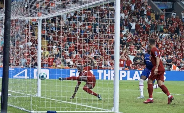 ISTANBUL, TURKEY - Wednesday, August 14, 2019: Liverpool's Sadio Mane scores the first equalising goal during the UEFA Super Cup match between Liverpool FC and Chelsea FC at Besiktas Park. (Pic by David Rawcliffe/Propaganda)