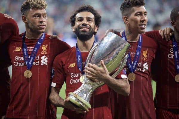 ISTANBUL, TURKEY - Wednesday, August 14, 2019: Liverpool's Mohamed Salah celebrates with the trophy after winning the Super Cup after the UEFA Super Cup match between Liverpool FC and Chelsea FC at Besiktas Park. Liverpool won 5-4 on penalties after a 1-1 draw. (Pic by David Rawcliffe/Propaganda)