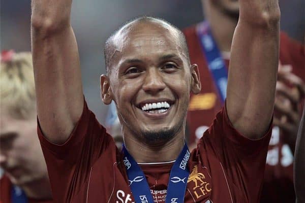 ISTANBUL, TURKEY - Wednesday, August 14, 2019: Liverpool's Fabio Henrique Tavares 'Fabinho' lifts the trophy after winning the Super Cup after the UEFA Super Cup match between Liverpool FC and Chelsea FC at Besiktas Park. Liverpool won 5-4 on penalties after a 1-1 draw. (Pic by David Rawcliffe/Propaganda)