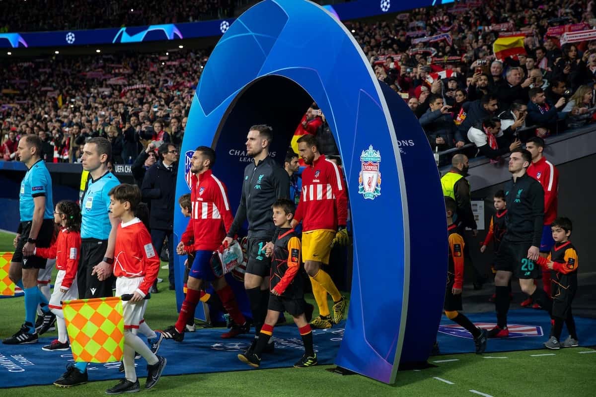 MADRID, SPAIN - Tuesday, February 18, 2020: Liverpool's captain Jordan Henderson leads his side out before the UEFA Champions League Round of 16 1st Leg match between Club Atlético de Madrid and Liverpool FC at the Estadio Metropolitano. (Pic by David Rawcliffe/Propaganda)