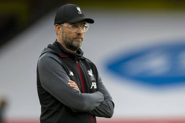 LONDON, ENGLAND - Tuesday, July 14, 2020: Liverpool’s manager Jürgen Klopp during the pre-match warm-up before the FA Premier League match between Arsenal FC and Liverpool FC at the Emirates Stadium. The game was played behind closed doors due to the UK government’s social distancing laws during the Coronavirus COVID-19 Pandemic. (Pic by David Rawcliffe/Propaganda)