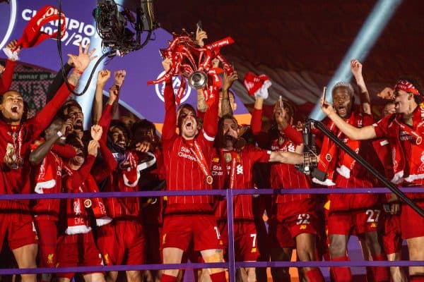 LIVERPOOL, ENGLAND - Wednesday, July 22, 2020: Liverpool’s captain Jordan Henderson lifts the Premier League trophy after the FA Premier League match between Liverpool FC and Chelsea FC at Anfield. The game was played behind closed doors due to the UK government’s social distancing laws during the Coronavirus COVID-19 Pandemic. Liverpool won 5-3. (Pic by David Rawcliffe/Propaganda)