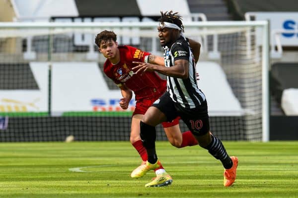 LIVERPOOL, ENGLAND - Sunday, July 26, 2020: Liverpool’s Neco Williams (L) and Newcastle United's Allan Saint-Maximin during the final match of the FA Premier League season between Newcastle United FC and Liverpool FC at St. James' Park. The game was played behind closed doors due to the UK government’s social distancing laws during the Coronavirus COVID-19 Pandemic. (Pic by David Rawcliffe/Propagandab)