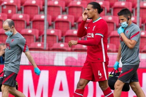 SALZBURG, AUSTRIA - Tuesday, August 25, 2020: Liverpool's Virgil van Dijk goes off injured during a preseason friendly match between FC Red Bull Salzburg and Liverpool FC at the Red Bull Arena. (Pic by Propaganda)