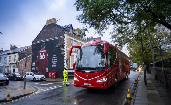 LIVERPOOL, ENGLAND - Monday, September 28, 2020: The Liverpool team coach drives past a mural of Trent Alexander-Arnold, commissioned by The Anfield Wrap, before the FA Premier League match between Liverpool FC and Arsenal FC at Anfield. The game was played behind closed doors due to the UK government’s social distancing laws during the Coronavirus COVID-19 Pandemic. (Pic by David Rawcliffe/Propaganda)