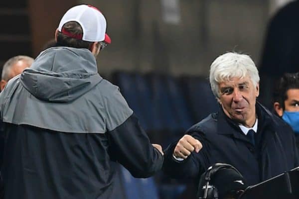 BERGAMO, ITALY - Tuesday, November 3, 2020: Atalanta's head coach Gian Piero Gasperini (R) fist bumps Liverpool's manager Jürgen Klopp after the UEFA Champions League Group D match between Atalanta BC and Liverpool FC at the Stadio di Bergamo. Liverpool won 5-0. (Pic by Simone Arveda/Propaganda)