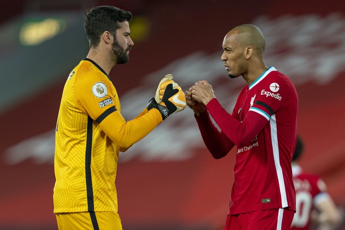 LIVERPOOL, ENGLAND - Sunday, November 22, 2020: Liverpool’s goalkeeper Alisson Becker (L) and Fabio Henrique Tavares 'Fabinho' before the FA Premier League match between Liverpool FC and Leicester City FC at Anfield. The game was played behind closed doors due to the UK government’s social distancing laws during the Coronavirus COVID-19 Pandemic. (Pic by David Rawcliffe/Propaganda)
