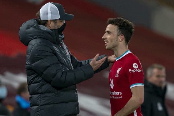 LIVERPOOL, ENGLAND - Sunday, November 22, 2020: Liverpool’s manager Jürgen Klopp embraces goal-scorer Diogo Jota as he is substituted during the FA Premier League match between Liverpool FC and Leicester City FC at Anfield. The game was played behind closed doors due to the UK government’s social distancing laws during the Coronavirus COVID-19 Pandemic. Liverpool won 3-0. (Pic by David Rawcliffe/Propaganda)