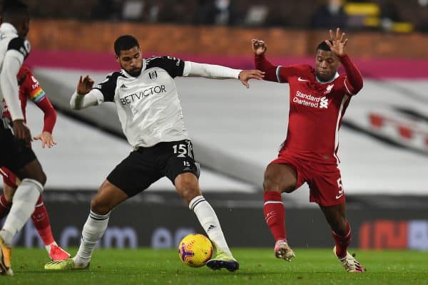 LONDON, ENGLAND - Sunday, December 13, 2020: Liverpool's Georginio Wijnaldum (R) and Fulham's Ruben Loftus-Cheek during the FA Premier League match between Fulham FC and Liverpool FC at Craven Cottage. (Pic by David Rawcliffe/Propaganda)