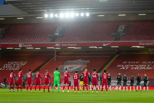 LIVERPOOL, ENGLAND - Sunday, January 17, 2021: Liverpool and Manchester United players stand to remember the late Gerry Marsden before the FA Premier League match between Liverpool FC and Manchester United FC at Anfield. (Pic by David Rawcliffe/Propaganda)