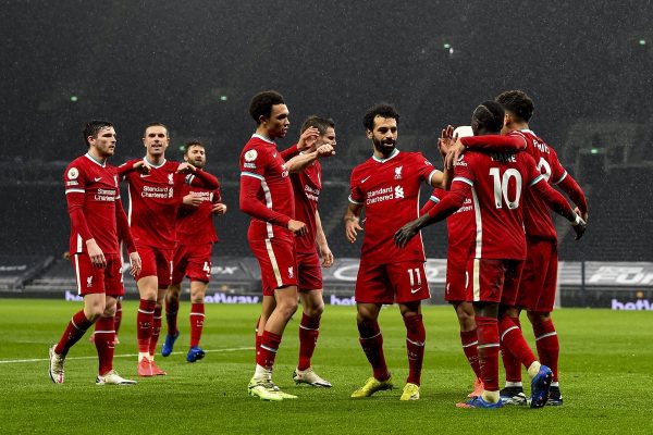 LONDON, ENGLAND - Thursday, January 28, 2021: Liverpool's Sadio Mané (R) celebrates with team-mates after scoring the third goal during the FA Premier League match between Tottenham Hotspur FC and Liverpool FC at the Tottenham Hotspur Stadium. (Pic by Propaganda)