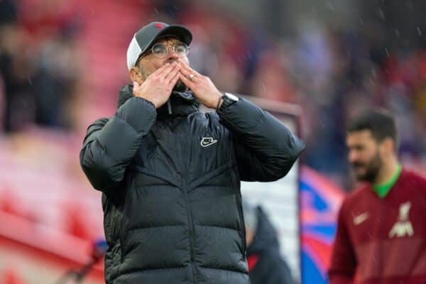 LIVERPOOL, ENGLAND - Sunday, May 23, 2021: Liverpool's manager Jürgen Klopp blows a kiss to the supporters after the final FA Premier League match between Liverpool FC and Crystal Palace FC at Anfield. (Pic by David Rawcliffe/Propaganda)