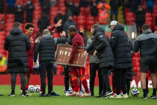 LIVERPOOL, ENGLAND - Sunday, May 23, 2021: Liverpool's Georginio Wijnaldum is given a send off by his team-mates after the final FA Premier League match between Liverpool FC and Crystal Palace FC at Anfield. (Pic by David Rawcliffe/Propaganda)