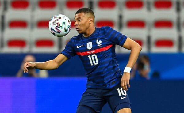 NICE, FRANCE - Wednesday, June 2, 2021: France's Kylian Mbappé during an international friendly match between France and Wales at the Stade Allianz Riviera ahead of the UEFA Euro 2020 tournament. (Pic by Simone Arveda/Propaganda)