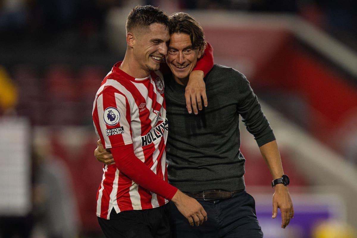 LONDON, ENGLAND - Saturday, September 25, 2021: Brentford's manager Thomas Frank (R) with Sergi Canós (L) after the FA Premier League match between Brentford FC and Liverpool FC at the Brentford Community Stadium. The game ended in a 3-3 draw. (Pic by David Rawcliffe/Propaganda)