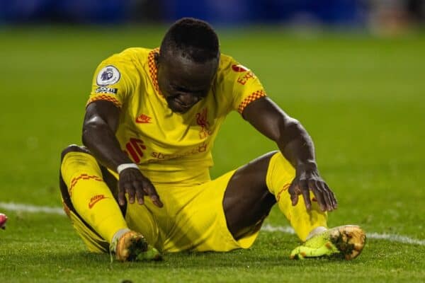 LONDON, ENGLAND - Saturday, September 25, 2021: Liverpool's Sadio Mané looks dejected after missing a chance during the FA Premier League match between Brentford FC and Liverpool FC at the Brentford Community Stadium. The game ended in a 3-3 draw. (Pic by David Rawcliffe/Propaganda)