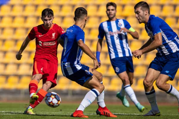 PORTO, PORTUGAL - Tuesday, September 28, 2021: Liverpool's Mateusz Musialowski shoots during the UEFA Youth League Group B Matchday 2 game between FC Porto Under-19's and Liverpool FC Under-19's at the Vila Nova de Gaia Stadium. (Pic by David Rawcliffe/Propaganda)