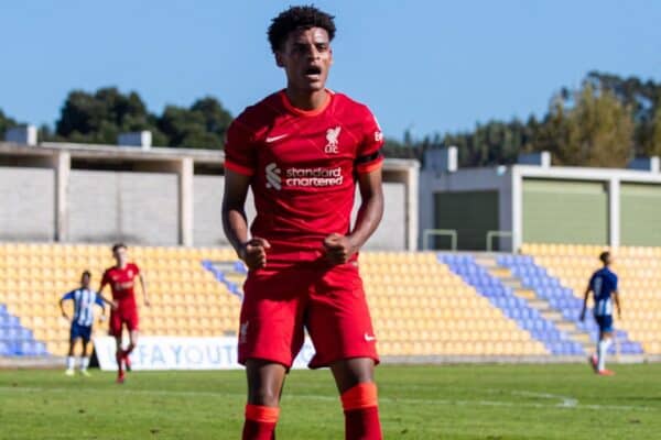 PORTO, PORTUGAL - Tuesday, September 28, 2021: Liverpool's substitute Melkamu Frauendorf celebrates after scoring the first equalising goal during the UEFA Youth League Group B Matchday 2 game between FC Porto Under-19's and Liverpool FC Under-19's at the Vila Nova de Gaia Stadium. (Pic by David Rawcliffe/Propaganda)