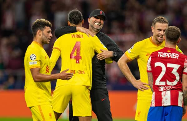 MADRID, SPAIN - Tuesday, October 19, 2021: Liverpool's manager Jürgen Klopp celebrates with Virgil van Dijk celebrates after the UEFA Champions League Group B Matchday 3 game between Club Atlético de Madrid and Liverpool FC at the Estadio Metropolitano. Liverpool won 3-2. (Pic by David Rawcliffe/Propaganda)