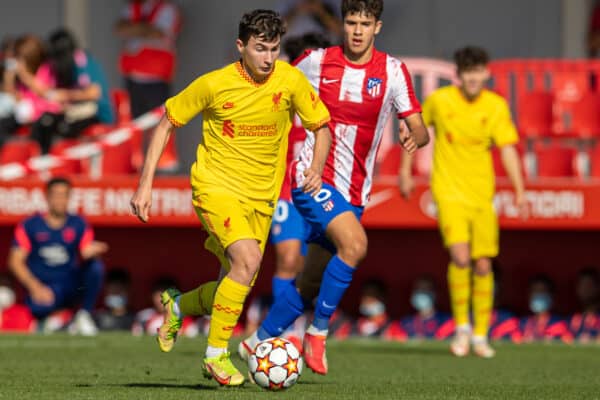 MADRID, SPAIN - Tuesday, October 19, 2021: Club Atlético de Madrid's David Vilan during the UEFA Youth League Group B Matchday 3 game between Club Atlético de Madrid Under-19's and Liverpool FC Under-19's at the Atlético de Madrid Centro Deportivo Wanda Alcalá de Henares. (Pic by David Rawcliffe/Propaganda)