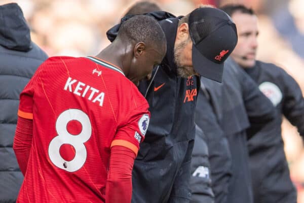 LIVERPOOL, ENGLAND - Saturday, October 30, 2021: Liverpool's Naby Keita speaks with manager Jürgen Klopp as he goes off injured during the FA Premier League match between Liverpool FC and Brighton & Hove Albion FC at Anfield. (Pic by David Rawcliffe/Propaganda)