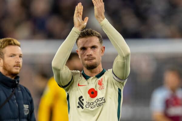 LONDON, ENGLAND - Sunday, November 7, 2021: Liverpool's captain Jordan Henderson applauds the travelling supporters after the FA Premier League match between West Ham United FC and Liverpool FC at the London Stadium. (Pic by David Rawcliffe/Propaganda)