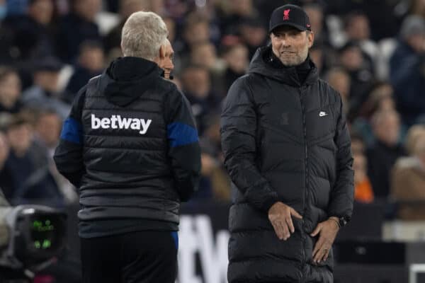 LONDON, ENGLAND - Sunday, November 7, 2021: Liverpool's manager Jürgen Klopp during the FA Premier League match between West Ham United FC and Liverpool FC at the London Stadium. (Pic by David Rawcliffe/Propaganda)