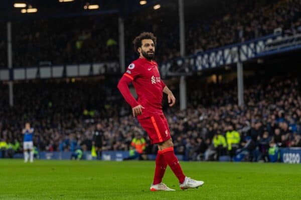 LIVERPOOL, ENGLAND - Wednesday, December 1, 2021: Liverpool's Mohamed Salah celebrates after scoring the third goal during the FA Premier League match between Everton FC and Liverpool FC, the 239th Merseyside Derby, at Goodison Park. (Pic by David Rawcliffe/Propaganda)