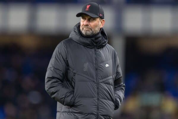 LIVERPOOL, ENGLAND - Wednesday, December 1, 2021: Liverpool's manager Jürgen Klopp during the pre-match warm-up before the FA Premier League match between Everton FC and Liverpool FC, the 239th Merseyside Derby, at Goodison Park. (Pic by David Rawcliffe/Propaganda)