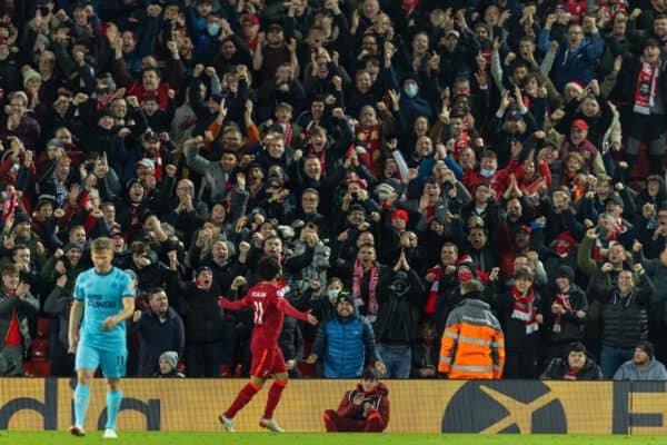 LIVERPOOL, ENGLAND - Thursday, December 16, 2021: Liverpool's Mohamed Salah celebrates after scoring the second goal during the FA Premier League match between Liverpool FC and Newcastle United FC at Anfield. (Pic by David Rawcliffe/Propaganda)