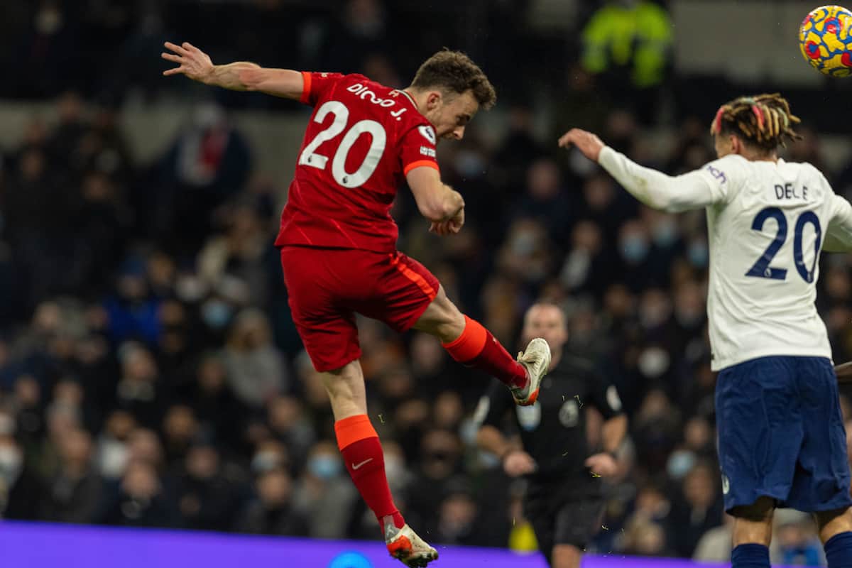 LONDON, ENGLAND - Sunday, December 19, 2021: Liverpool's Diogo Jota scores the first equalising goal with a header during the FA Premier League match between Tottenham Hotspur FC and Liverpool FC at the Tottenham Hotspur Stadium. (Pic by David Rawcliffe/Propaganda)
