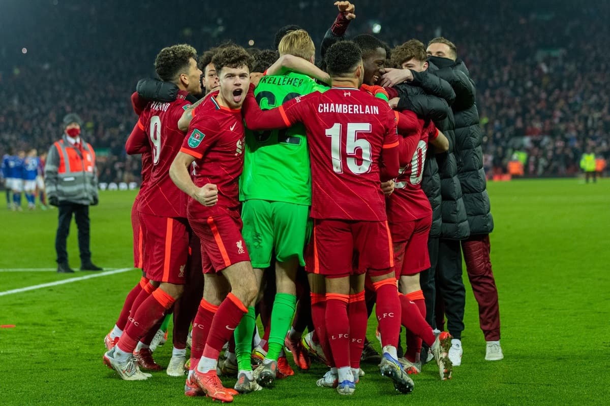 LIVERPOOL, ENGLAND - Wednesday, December 22, 2021: Liverpool's players celebrate with Diogo Jota celebrates after scoring the decisive penalty in the shoot-out after the Football League Cup Quarter-Final match between Liverpool FC and Leicester City FC at Anfield. (Pic by David Rawcliffe/Propaganda)