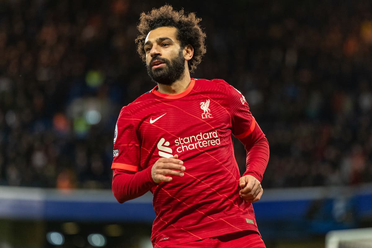 LONDON, ENGLAND - Sunday, January 2, 2022: Liverpool's Mohamed Salah during the FA Premier League match between Chelsea FC and Liverpool FC at Stamford Bridge. (Pic by David Rawcliffe/Propaganda)