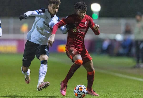 LOUGHBOROUGH, ENGLAND - Monday, January 10, 2022: Liverpool's Melkamu Frauendorf (R) and Derby County's Kornell McDonald during the Premier League 2 Division 1 match between Derby County FC Under-23's and Liverpool FC Under-23's at the Loughborough University Stadium. (Pic by David Rawcliffe/Propaganda)