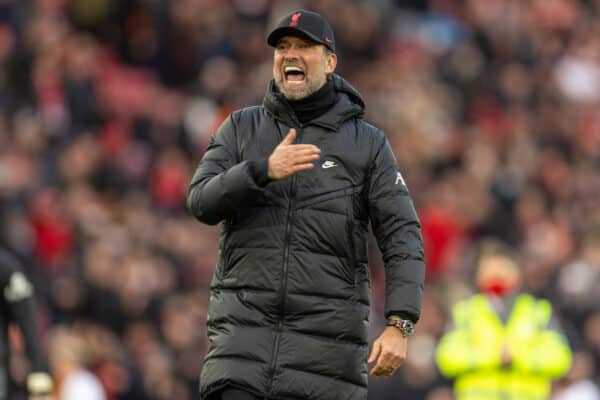 LIVERPOOL, ENGLAND - Sunday, January 16, 2022: Liverpool's manager Jurgen Klopp celebrates after the FA Premier League match between Liverpool FC and Brentford FC at Anfield. Liverpool won 3-0. (Pic by David Rawcliffe/Propaganda)