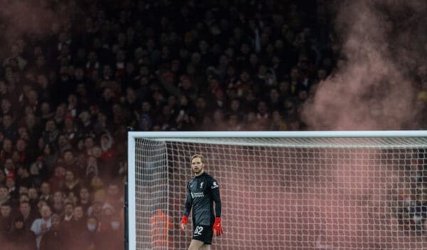 LONDON, ENGLAND - Thursday, January 20, 2022: Liverpool's goalkeeper Caoimhin Kelleher during the Football League Cup Semi-Final 2nd Leg match between Arsenal FC and Liverpool FC at the Emirates Stadium. (Pic by David Rawcliffe/Propaganda)