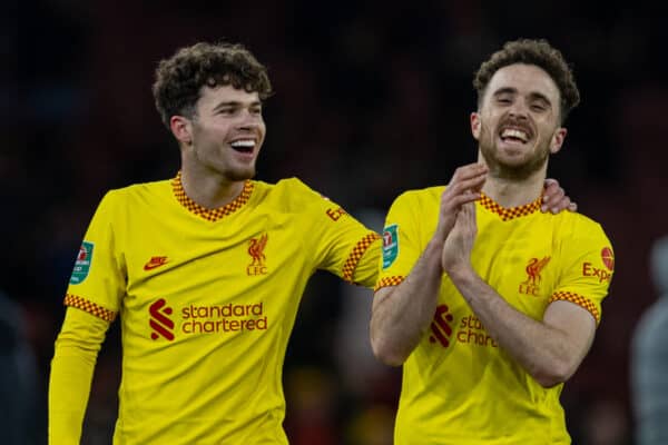 LONDON, ENGLAND - Thursday, January 20, 2022: Liverpool Neco Williams (L) and Diogo Jota celebrate after the Football League Cup Semi-Final 2nd Leg match between Arsenal FC and Liverpool FC at the Emirates Stadium. Liverpool won 2-0, 2-0 on aggregate. (Pic by David Rawcliffe/Propaganda)