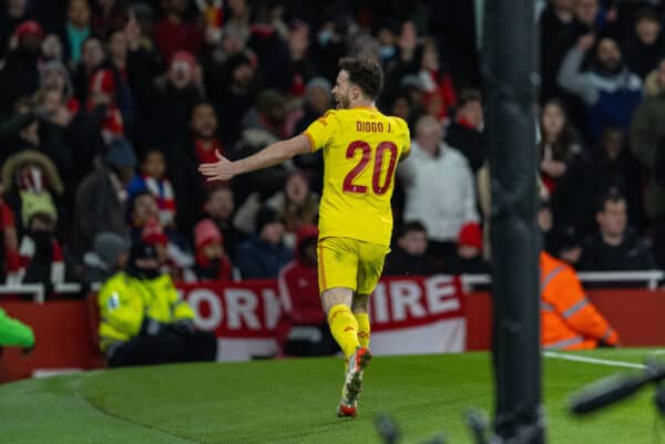 LONDON, ENGLAND - Thursday, January 20, 2022: Liverpool's Diogo Jota celebrates after scoring the second goal during the Football League Cup Semi-Final 2nd Leg match between Arsenal FC and Liverpool FC at the Emirates Stadium. (Pic by David Rawcliffe/Propaganda)